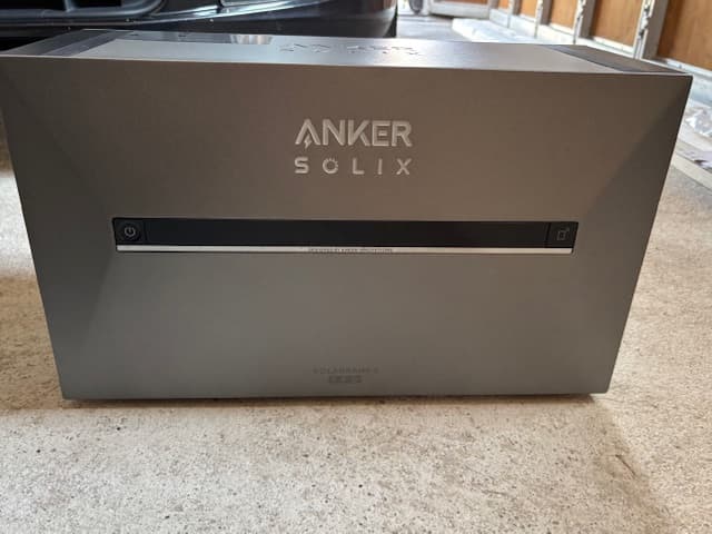 Anker SOLIX Solarbank 3 E2700