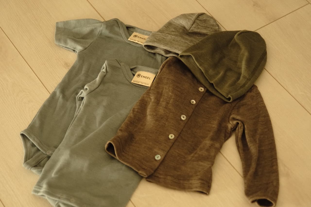 Engel Babykleidung